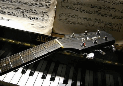 We make it easy to learn music theory.